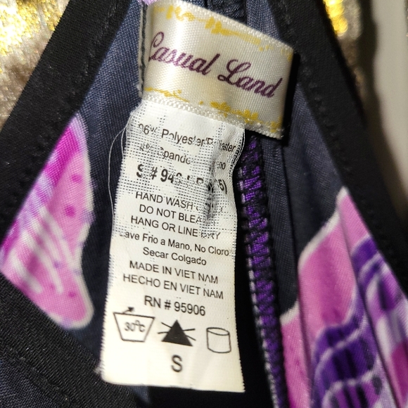 Casual Land Floral Deep Surplice V-Neck Flowy Sundress - Picture 7 of 7